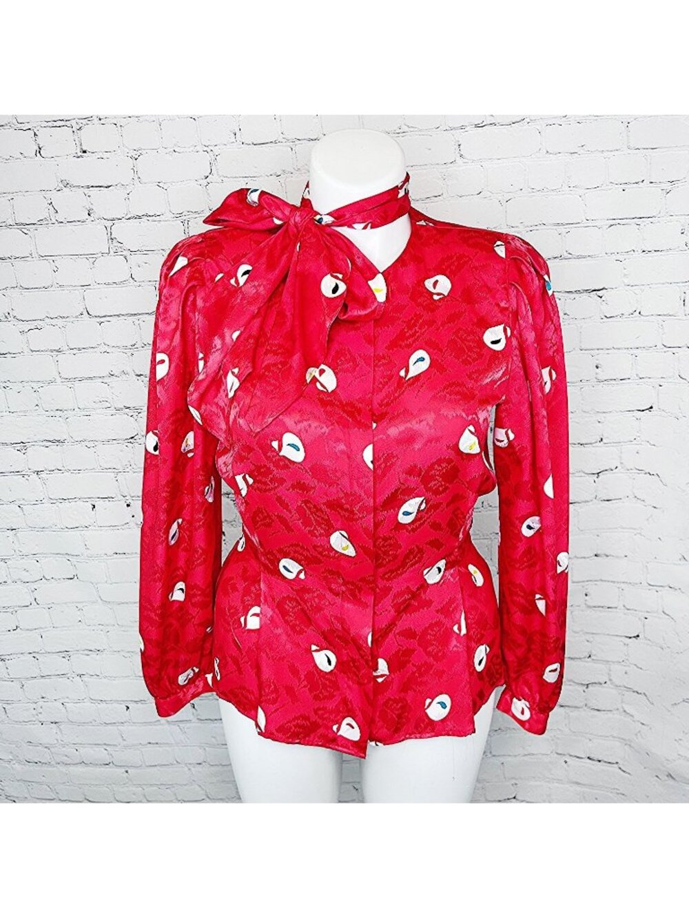 VINTAGE ANNE KLEIN SILKY RED PRINT SECRETARY BLOUSE TOP W/ BOW - 12